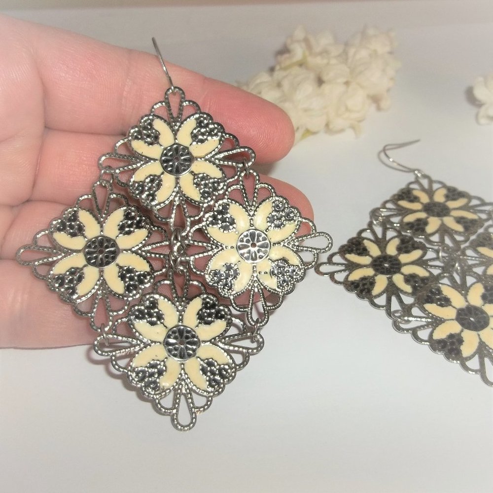 Statement Earrings Silver and Yellow Flower Floral Boho Style Jewelry Drop A340 - Picture 1 of 7